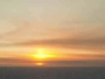 Antarctic Sunrise (Credit: E. Jacobi) 